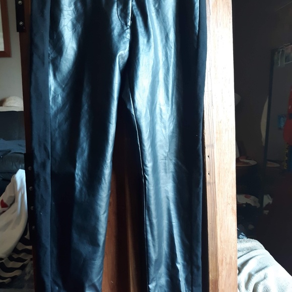 Pants - Picture 3 of 3